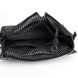 Nueva Bolsa Cruzada Minimalista y Moderna para Hombre, Maletín de Negocios Impermeable Grande, Regalo Promocional de Alta Gama - Product Image 2