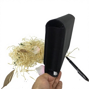 Soporte <span class=keywords><strong>de</strong></span> nailon para registro y <span class=keywords><strong>seguro</strong></span> <span class=keywords><strong>de</strong></span> coche, organizador <span class=keywords><strong>de</strong></span> billetera personalizado para documentos <span class=keywords><strong>de</strong></span> coche con logotipo <span class=keywords><strong>de</strong></span> Metal - Product Image 2