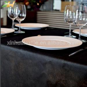 Taille carrée ou ronde 45gsm au Noël 60gsm non tissé jetable ou au chemin <span class=keywords><strong>de</strong></span> table <span class=keywords><strong>de</strong></span> petit pain <span class=keywords><strong>de</strong></span> nappe d'anniversaire - Product Image 5