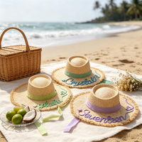 Chapeau de soleil en paille de raphia personnalisé brodé sur mesure pour femme, à large bord en dentelle, idéal pour les vacances d'été à la plage et la protection solaire