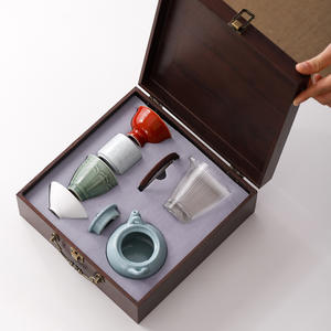 Juego de té del Museo del Palacio, Cinco Hornos Famosos, Completo con Tetera y Tazas, Caja de Regalo, Recuerdo para el Año Nuevo Chino - Product Image 2