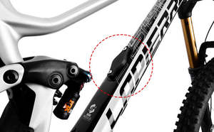 Find My Device Mini GPS Tracker Accessoires de vélo Porte-bouteille d'eau avec étiquettes d'air Rastreador en plastique Localisateur de véhicules - Product Image 4