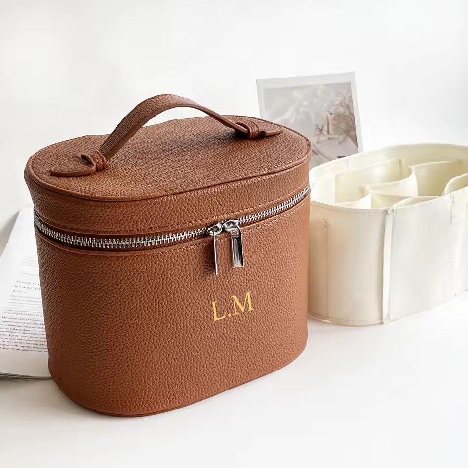 lululemon prada bag Everywhere Crossbody Belt 1L sibling_code:TRA42310 body or on your Character::Kuromi Anti-Theft Backpacks – tagged