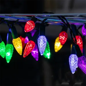 Alimentado por batería 8 funciones parpadeantes RGB LED Solar Navidad Luces al aire libre C6 Strawberry String light