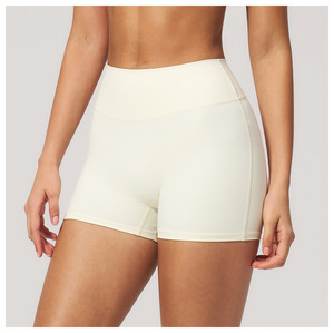 Shorts de yoga pour femmes à taille haute, extensibles dans 4 directions, effet push-up, coupe ajustée, anti-transpiration et séchage rapide, pour la course à pied - Product Image 3