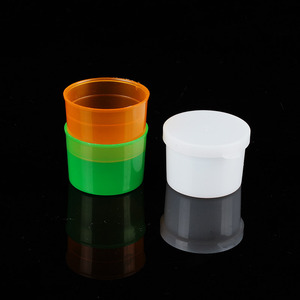 Vaso dispensador de medicamentos de tres colores Hui En con tapa para uso hospitalario, vasos desechables de plástico para dispensar pastillas - Product Image 3