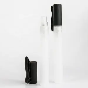 Botellas de espray con tapa de rosca pequeña, botellas recargables de 15ml, limpiador de manos líquido, Perfume, portátil, bolso de bolsillo para Perfume