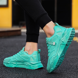 Chaussures de course unisexes en gros, décontractées, sportives, été-printemps, empeigne en maille, emballage personnalisable <span class=keywords><strong>TN</strong></span> 95 - Product Image 3