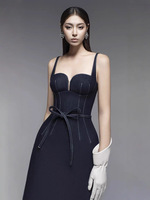 Niche Design rétro Sexy licou Denim bleu robe élégante nouvelle mode luxe mince Sexy robe de soirée
