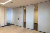 Cloison Acoustique Coulissante Pliable Nouveau Design – Panneau Modulable pour Salle à Manger, Extérieur, Conférence et Usage Commercial