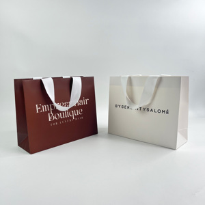 Sacs shopping en papier kraft personnalisés - Sacs cadeaux en papier avec poignée élastique blanche et logo imprimé blanc - Product Image 2