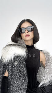 <span class=keywords><strong>Cape</strong></span> en laine avec col rabattu et doublure en fourrure de renard <span class=keywords><strong>polaire</strong></span>, nouveau manteau élégant en fourrure de renard, mode automne, manteau en vison, col en fourrure de renard - Product Image 5