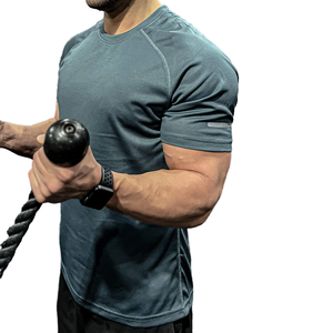 Camiseta Deportiva de Malla para Hombre, Ecológica, de Secado Rápido, Elástica, Transpirable, con Estampado Serigrafiado, de Manga Corta, 100% Poliéster - Product Image 1