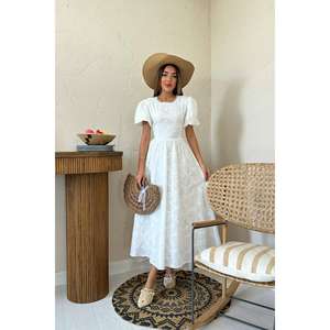 Robe trapèze blanche brodée à nouer dans le dos, taille naturelle, en tissu respirant, décontractée et confortable - Product Image 6