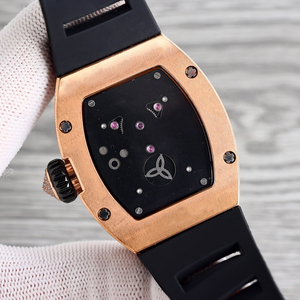 นาฬิกาข้อมืออัตโนมัติ ดีไซน์หรูหรา ประดับเพชร ตัวเรือนโลหะผสม สายแบบเซอร์เพนทีน ทูร์บิญอง สำหรับทุกเพศ ทุกวัย แฟชั่นสปอร์ต ทนทาน กันน้ำ 3 บาร์ - Product Image 5