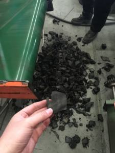 <span class=keywords><strong>Machine</strong></span> de <span class=keywords><strong>d</strong></span>échiquetage automatique de <span class=keywords><strong>pneus</strong></span> usagés pour l'équipement de broyage de poudre de caoutchouc, usine de fabrication de tapis en caoutchouc - Product Image 4