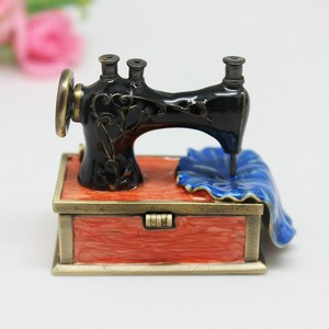 Retro Artistic Enamel <strong>Sewing</strong> Machine Decorative <strong>Box</strong> Ornament National Trend Desktop Small Family Heirloom Wedding Birthday Gift - Product Image 2