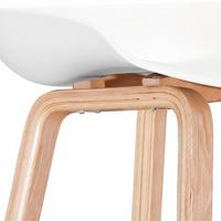 Chaise de bar minimaliste, tabouret haut avec pieds en bois de caoutchouc, siège ergonomique en PP, adapté pour la cuisine de bureau, la réception d'un café.