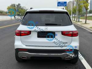 Modèle GLB180L 2023 <span class=keywords><strong>SUV</strong></span> compact de luxe avec des fonctionnalités de sécurité avancées et un design élégant - Product Image 5