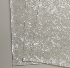 Film PVC nacre pour la décoration de surface des emballages de luxe - Product Image 3