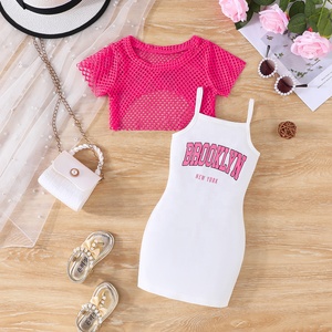 Ensemble de 2 pièces pour bébé fille de 1 à 5 ans, haut à manches courtes en maille tendance, robe sans manches, tenue d'été pour tout-petits - Product Image 1