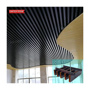 Treo Kim Loại Dải gỗ vách ngăn Trần <span class=keywords><strong>U</strong></span> hình nhôm bảng điề<span class=keywords><strong>u</strong></span> khiển tuyến tính cho khách sạn ngoài trời sử dụng Pop thiết kế trần giả cho trung tâm mua sắm - Product Image 4