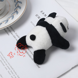 Spille <span class=keywords><strong>Panda</strong></span> all'ingrosso: Spille carine, spille in peluche, regali per bambini a tema <span class=keywords><strong>panda</strong></span> e accessori per capelli a tema <span class=keywords><strong>panda</strong></span> - Product Image 2