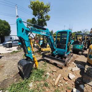 Excavatrice KUBOTA U-35 d'occasion avec moteur, 0-2000 heures de fonctionnement, poids de 3867 kg - Product Image 2