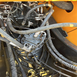 Excavadora hidráulica Hyundai 305LC-9 usada - Product Image 6