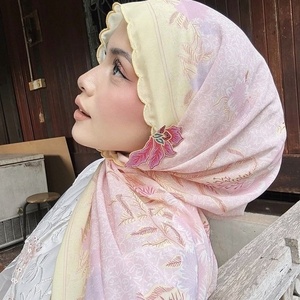 Nouvelle Écharpe Longue en Mousseline Imprimée et Brodé de Dentelle <span class=keywords><strong>SHEIN</strong></span> Certifiée OEKO-TEX, <span class=keywords><strong>Foulard</strong></span> Polyvalent et Doux pour Femmes Malaisiennes - Product Image 2