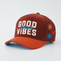 Casquette de baseball personnalisée en velours côtelé à 5 panneaux, blocs de couleur, broderie 3D Good Vibes, motif floral latéral, pour hommes, style Hip Hop Streetwear, usine OEM
