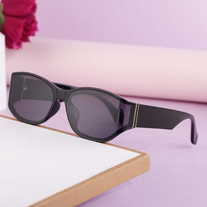 Nuevas gafas de sol curvadas para mujer, montura de PC UV400, ligeras, para conducir, fiestas, estilo al aire libre, HRH-3676 - Product Image 4