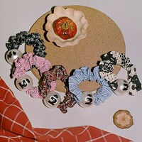 I Letter Love - Accessoires pour cheveux faits main en tissu perlé à motif lettre imaginaire, comprenant un élastique à cheveux et une corde à cheveux, à haute élasticité