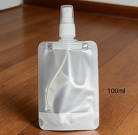 Pochette en plastique personnalisée de 30 ml, 50 ml, 100 ml avec pulvérisateur à pression, pochettes debout recyclables, pochette à bec verseur pour liquides