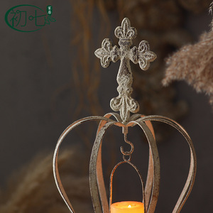 Candelabro de Metal Estilo Corona Vintage Francés, Decoración para Mesa de Boda - Product Image 4