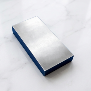 Nuevo Producto en Oferta, Lámina de Titanio ASTM B338 de 1 Kilo por Pieza, Pureza del 99.5%, GR1, Laminada en Caliente, para Soldadura y Corte, 105x55 mm - Product Image 1