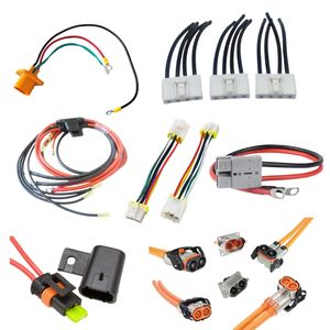 Maßgefertigte Industrie-Kabelkonfektion mit TE Connectivity 10 AWG Draht für Schwerlastgeräte-Verkabelung - Product Image 1