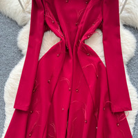 Robe longue élégante pour femme à manches longues, coupe trapèze, ornée de plumes et de perles, taille torsadée, robe maxi décontractée pour le quotidien et les soirées