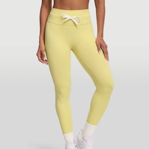 Ensemble de yoga sans couture jaune clair pour femmes, leggings taille haute en tissu ultra doux, tenue de sport 2 pièces, fabricant OEM - Product Image 5
