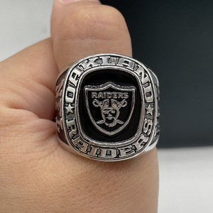 Anello da uomo 2022 Oakland Raiders in lega di alta qualità, <span class=keywords><strong>design</strong></span> a ventaglio, colore argento e oro, per il campionato di football americano - Product Image 5