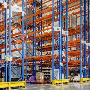 Asrs Mật Độ Cao Tự Động Đưa Đón Xe Ô Tô Thép Giá Lưu Trữ Thu Hồi Chọn Kho Robot Kim Loại Kệ Đơn Vị - Product Image 6