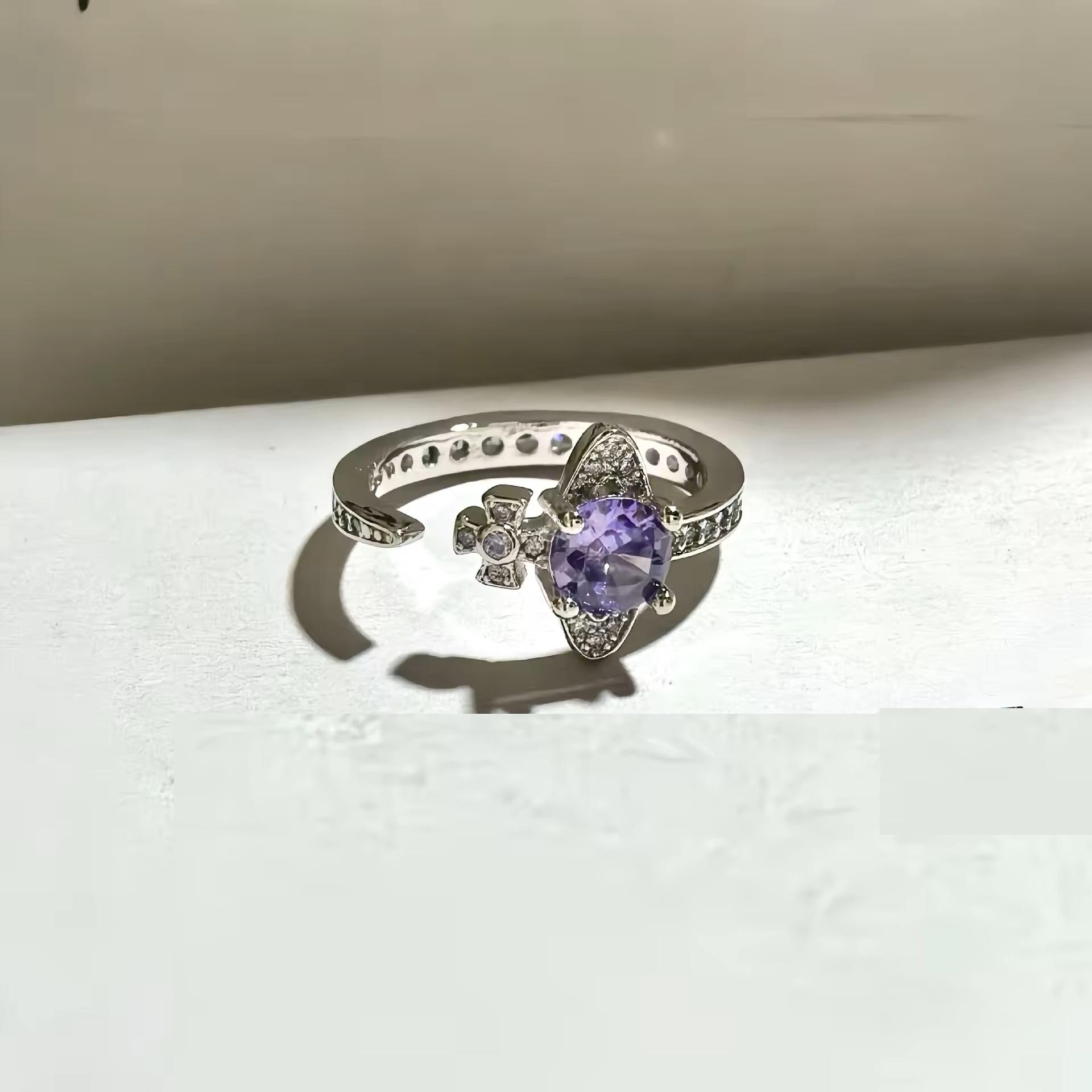 เคาน์เตอร์เพชรสีม่วง 1