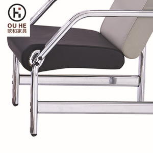 Conjunto de Sofá de Oficina Europeo con Estructura Metálica, Tres Plazas y Dos Sillas para Sala de Recepción y Reuniones Empresariales - Product Image 3