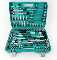 Outils de réparation automobile de haute qualité 151 pièces Kit d'outils de voiture pour Kit de clé à douille de garage automatique