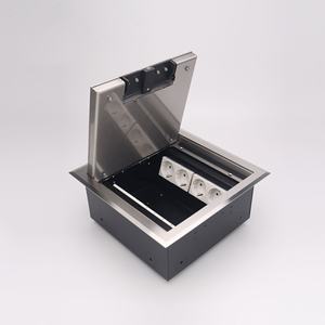 Boîte de sol encastrée durable avec finition brossée et prises européennes avec couvercle qui reste à n'importe quel angle - Product Image 3