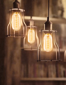 Ampoule à incandescence Edison E27/E26 Vintage doré luminaire créatif pour salle de restaurant <span class=keywords><strong>abat</strong></span>-<span class=keywords><strong>jour</strong></span> à filament Vintage créatif - Product Image 2