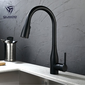 Rubinetto da cucina OUBAO monocomando nero opaco, miscelatore caldo/freddo con doccetta estraibile flessibile per <span class=keywords><strong>lavello</strong></span> - Product Image 3