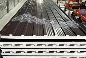 Pannello Sandwich Isolante per Tetti in PU PIR Poliuretano 90mm, <span class=keywords><strong>Pannelli</strong></span> <span class=keywords><strong>Compositi</strong></span> in Acciaio e <span class=keywords><strong>Alluminio</strong></span> per Celle Frigorifere e Magazzini, Design Moderno - Product Image 2