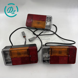 Luz Trasera Derecha de Repuesto EexcavaStart 7225546, Pieza de Repuesto Duradera de Alto Rendimiento, 1 Año de Garantía, Nueva/Usada - Product Image 3