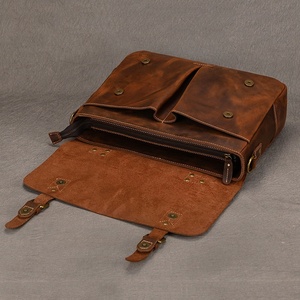<span class=keywords><strong>Sac</strong></span> messager en cuir personnalisé en gros, <span class=keywords><strong>sac</strong></span> en cuir <span class=keywords><strong>pour</strong></span> <span class=keywords><strong>homme</strong></span>, grande capacité, <span class=keywords><strong>sac</strong></span> à <span class=keywords><strong>bandoulière</strong></span> rétro, <span class=keywords><strong>sac</strong></span> d'affaires <span class=keywords><strong>pour</strong></span> le travail quotidien - Product Image 4